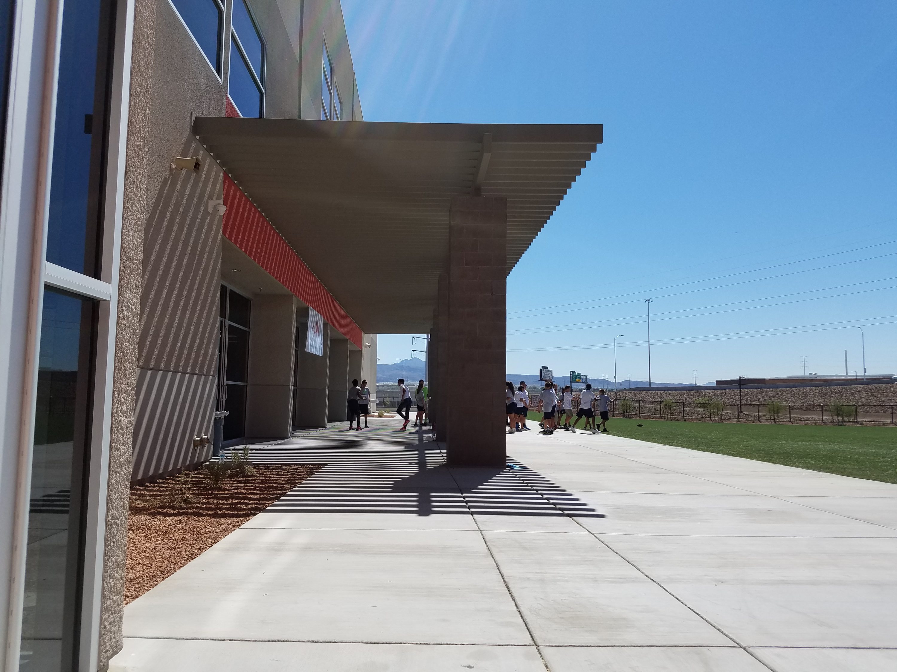 image4